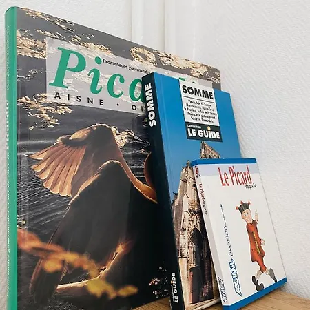 Holiday home Maison Cosy Avec 3 Et 3 Salles De Bains Amiens