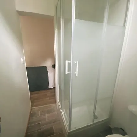 Dom wakacyjny Maison Cosy Avec 3 Et 3 Salles De Bains Amiens