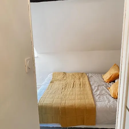 Holiday home Maison Cosy Avec 3 Et 3 Salles De Bains Amiens